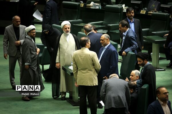 رای اعتماد مجلس به وزیر پیشنهادی جهاد کشاورزی