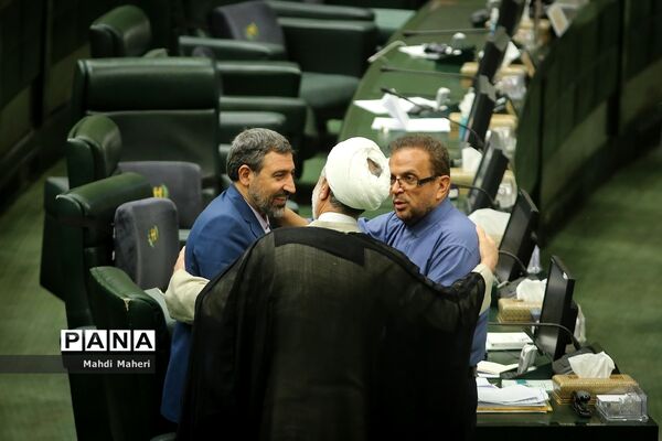 رای اعتماد مجلس به وزیر پیشنهادی جهاد کشاورزی