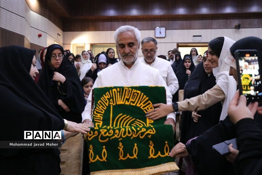 جشن ازدواج آسان ۸ نوعروس شهرقدسی
