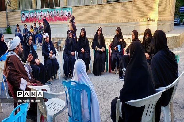 برگزاری برنامه کوچ عاشقان در شهرکرد