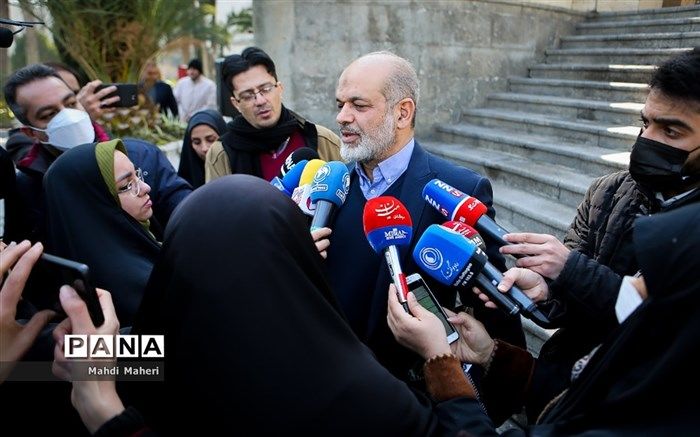 توضیحات وحیدی درباره بخشنامه انتخاباتی وزارت کشور