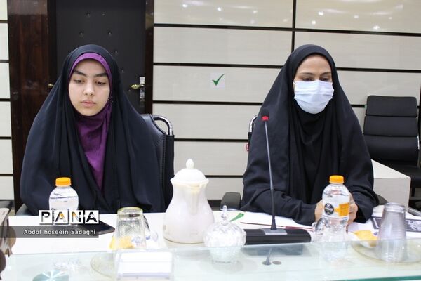 نشست هم‌اندیشی تشکل‌های دانش‌آموزی استان بوشهر
