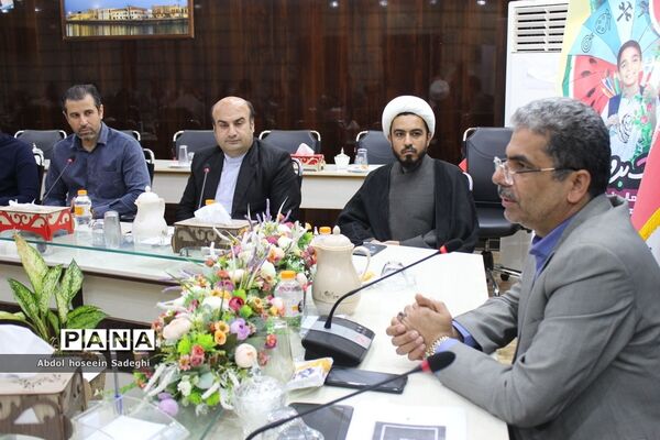 نشست هم‌اندیشی تشکل‌های دانش‌آموزی استان بوشهر