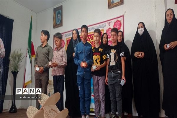 تقدیر از دانش‌آموزان قرآنی در شیراز