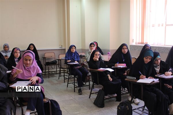 دومین روز دوره آموزش خبرنگاری ویژه دانش‌آموزان عضو خبرگزاری پانا استان اصفهان