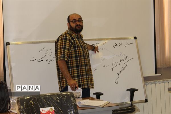 دومین روز دوره آموزش خبرنگاری ویژه دانش‌آموزان عضو خبرگزاری پانا استان اصفهان