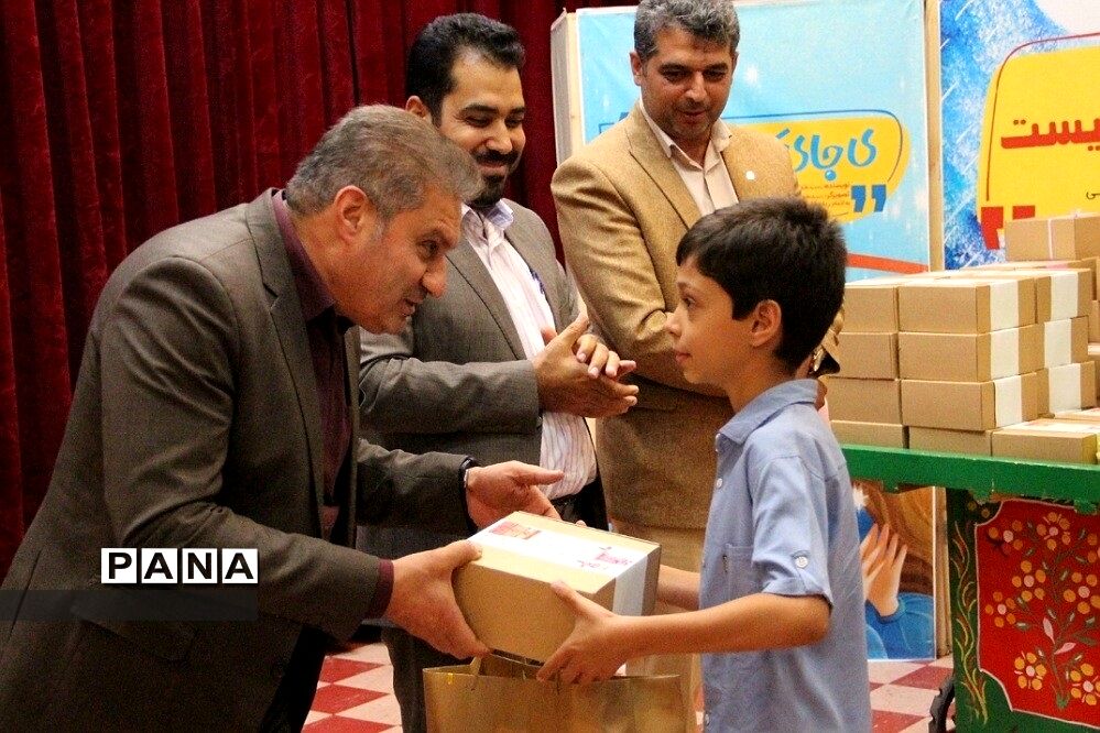 اختتامیه جشنواره کتابخوانی با عنوان کتابخوان کوچک در کانون فرهنگی تربیتی استانی سمیه شهرری
