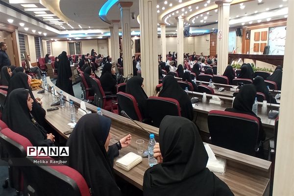 اختتامیه دوازدهمین دوره جشنواره نوجوان سالم ویژه دختران دانش‌آموز در قم