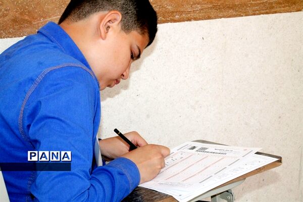 برگزاری آزمون مدارس سمپاد( استعدادهای درخشان) پایه هفتم دانش آموزان شهرستان کلات
