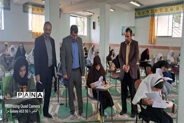 آزمون تیزهوشان دختران و پسران در دبیرستان علامه حلی