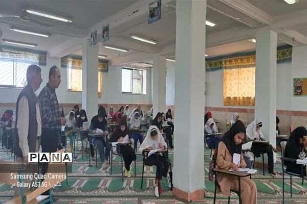 آزمون تیزهوشان دختران و پسران در دبیرستان علامه حلی