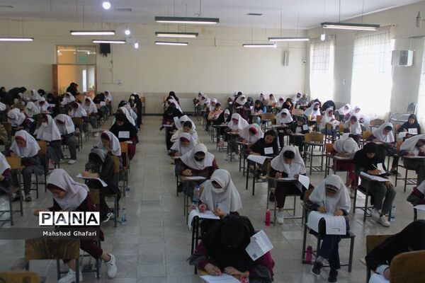 برگزاری آزمون مدارس استعدادهای درخشان در استان مرکزی