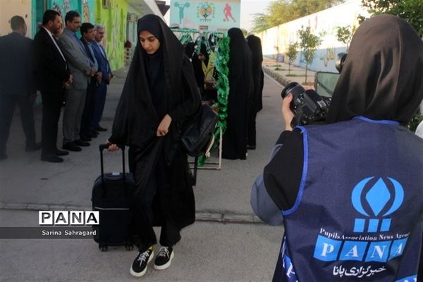 اعزام دانش‌آموزان دختر زیارت اولی  استان بوشهر به مشهد مقدس -۲