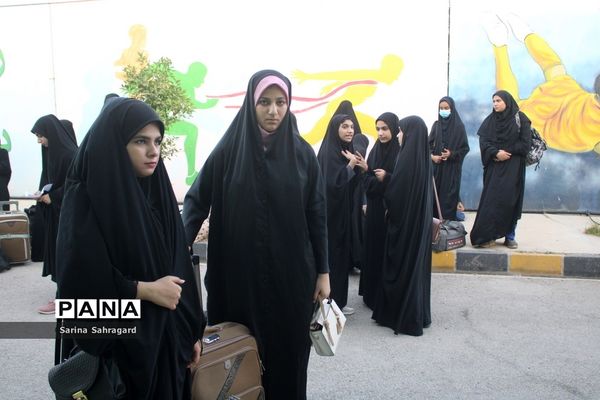 اعزام دانش‌آموزان دختر زیارت اولی  استان بوشهر به مشهد مقدس -۲