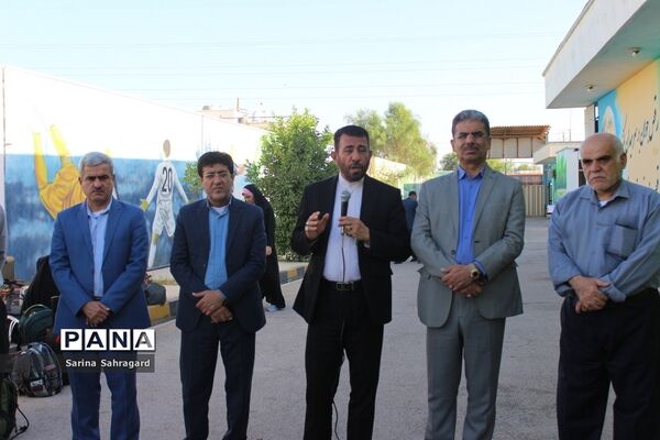 اعزام دانش‌آموزان دختر زیارت اولی  استان بوشهر به مشهد مقدس
