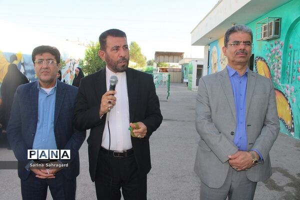 اعزام دانش‌آموزان دختر زیارت اولی  استان بوشهر به مشهد مقدس