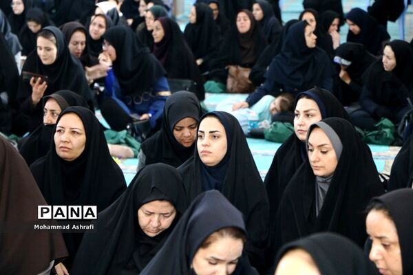همایش 5 هزار نفری فرهنگیان با رویکرد جهاد تبیین در ارومیه