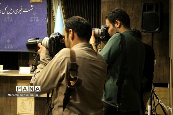 نشست خبری رئیس کل دادگستری و مسئولان قضایی استان قم