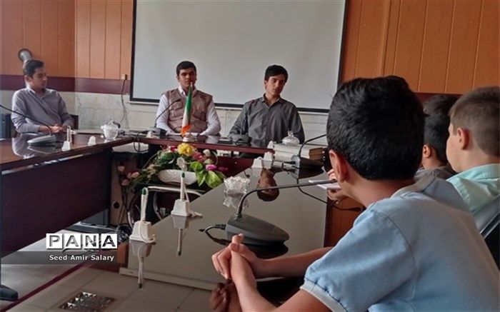 فعالیت تیمی در خبرگزاری پانا مهم است