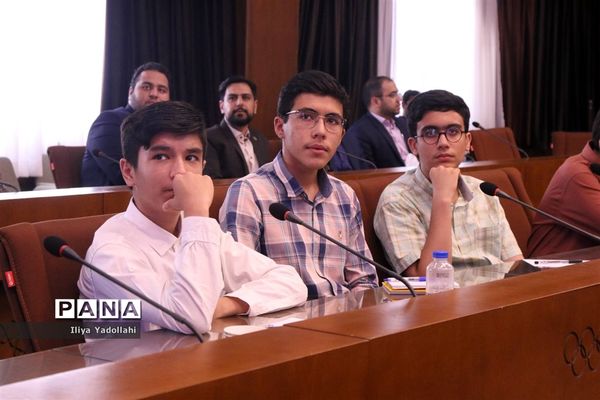 نشست تخصصی جوانان و حکمرانی نو