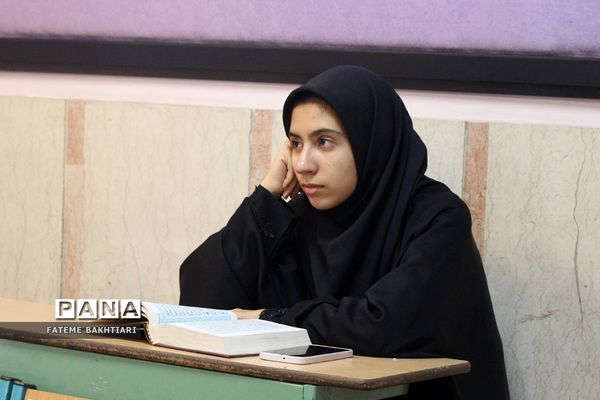 کارگاه‌های توانمندسازی رتبه‌های برتر قرآن‌ و عترت شهرستان‌های استان تهران‌