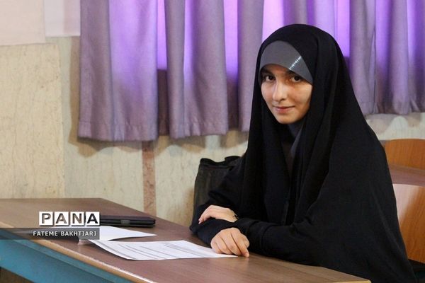 کارگاه‌های توانمندسازی رتبه‌های برتر قرآن‌ و عترت شهرستان‌های استان تهران‌