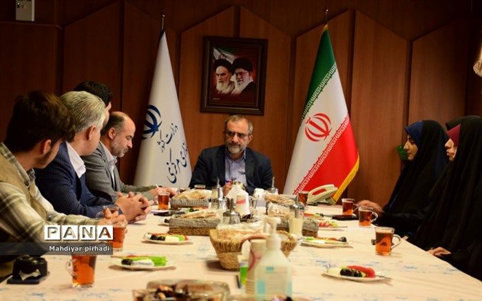 ضرورت تبدیل هویت به گفتمان/فیلم