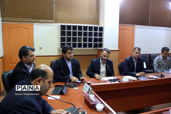 جلسه ستاد شاهد و امور ایثارگران آموزش و پرورش اسلامشهر