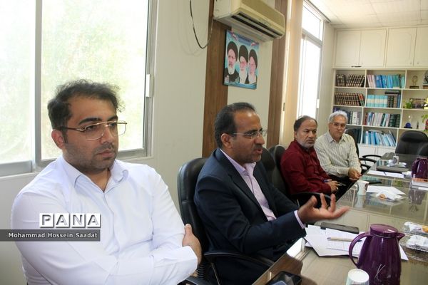جلسه تدوین اطلس آسیب‌های اجتماعی معاونت پرورشی و فرهنگی اداره‌کل آموزش و پرورش استان بوشهر