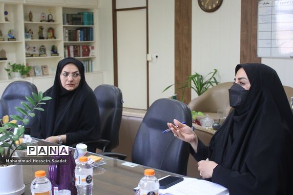 جلسه تدوین اطلس آسیب‌های اجتماعی معاونت پرورشی و فرهنگی اداره‌کل آموزش و پرورش استان بوشهر