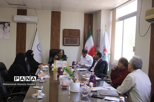 جلسه تدوین اطلس آسیب‌های اجتماعی معاونت پرورشی و فرهنگی اداره‌کل آموزش و پرورش استان بوشهر