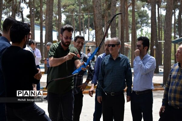 تجلیل از معماران خشت اول در ناحیه 2 بهارستان