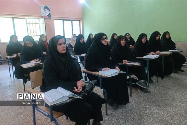 استمرار کلاس‌های آموزشی طرح ملی اتقان در ملارد