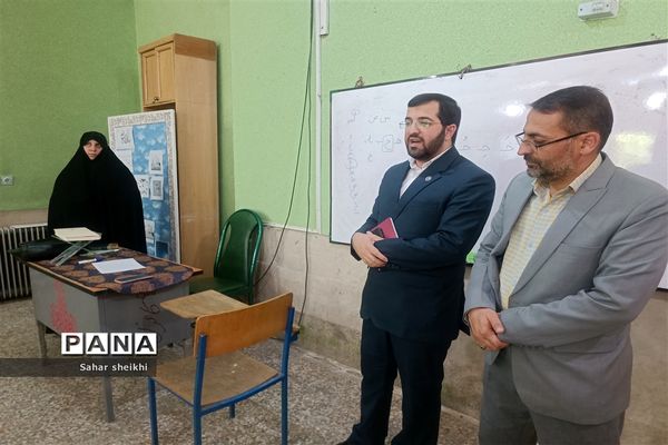 استمرار کلاس‌های آموزشی طرح ملی اتقان در ملارد