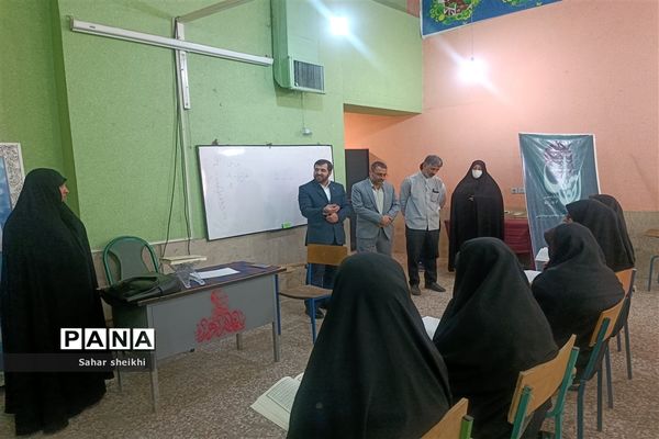 استمرار کلاس‌های آموزشی طرح ملی اتقان در ملارد