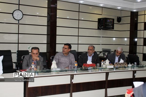 جلسه ستاد صیانت و کمیته عفاف و حجاب آموزش و پرورش استان بوشهر