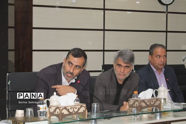 نشست هم‌اندیشی طرح شهید علی محمودوند در بوشهر