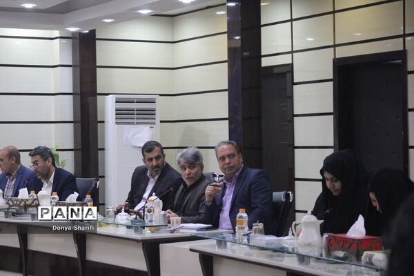 نشست هم‌اندیشی طرح شهید علی محمودوند در بوشهر
