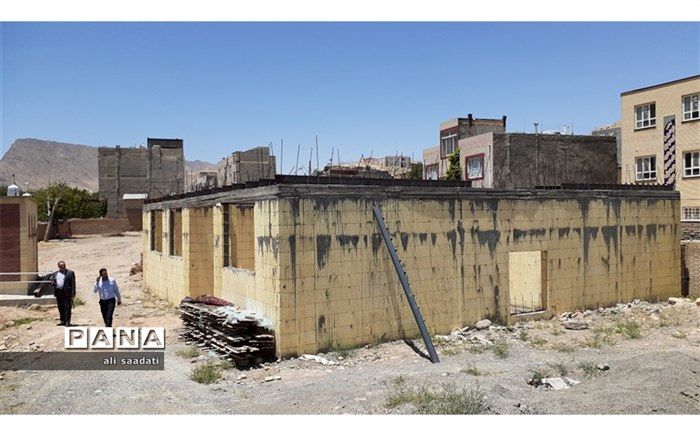 بازدید مدیر آموزش و پرورش شهرستان کلات از پروژه نیمه‌تمام پروین اعتصامی