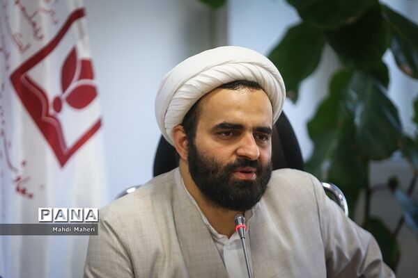 نشست خبری معاون پرورشی و فرهنگی وزیر آموزش و پرورش