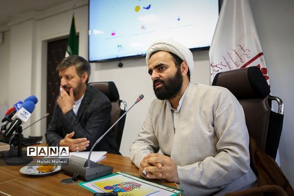 نشست خبری معاون پرورشی و فرهنگی وزیر آموزش و پرورش