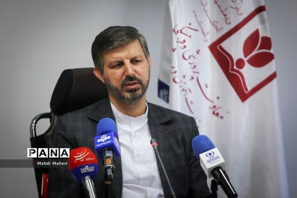 نشست خبری معاون پرورشی و فرهنگی وزیر آموزش و پرورش