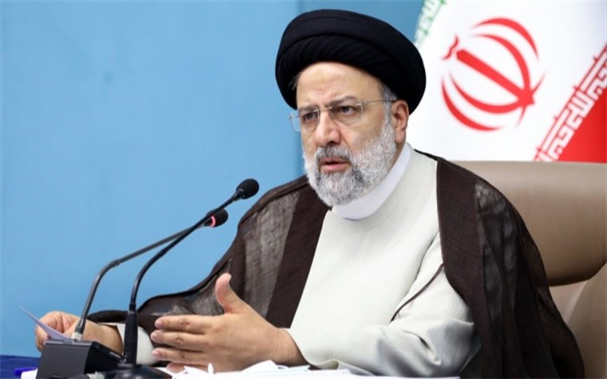 دستور آیت الله رئیسی برای پیگیری دلایل افزایش قیمت بدون مجوز محصولات پتروشیمی