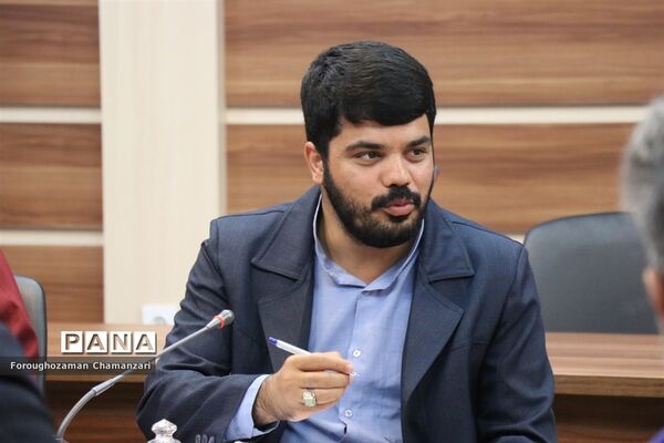 نشست هم‌اندیشی سازمان دانش‌آموزی خراسان‌رضوی با استان فارس