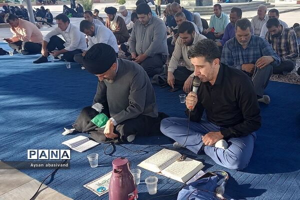برگزاری مراسم دعای پرفیض عرفه در گلزار شهدای‌ شهرستان‌قرچک