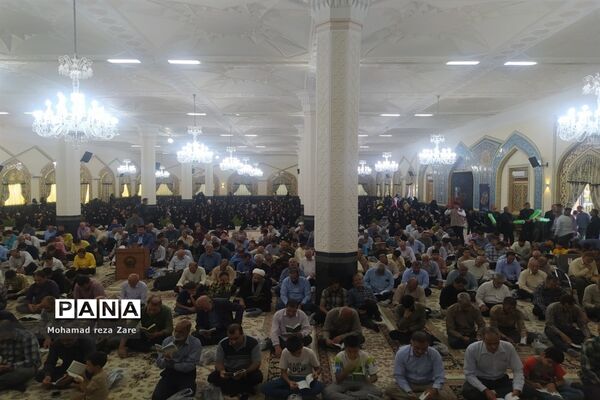 دعای پرفیض عرفه در کاشمر