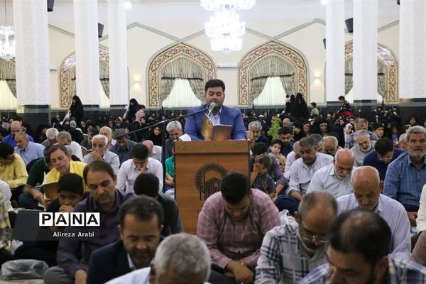 دعای پرفیض عرفه در کاشمر