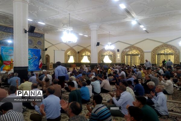 دعای پرفیض عرفه در کاشمر
