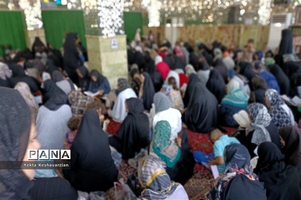 مراسم دعای عرفه در آستان بی‌بی‌زبیده شهرستان قرچک