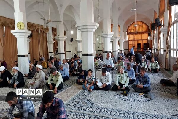 برگزاری مراسم دعای روز عرفه در شهرستان خلیل آباد